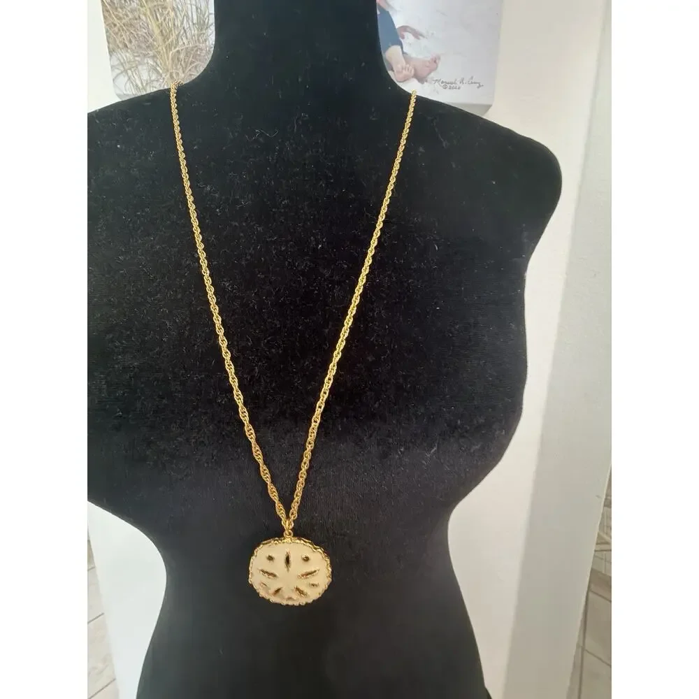 Vintage Gold Tone Sand Dollar Pendant Necklace 31 Inch Coastal Beach Style